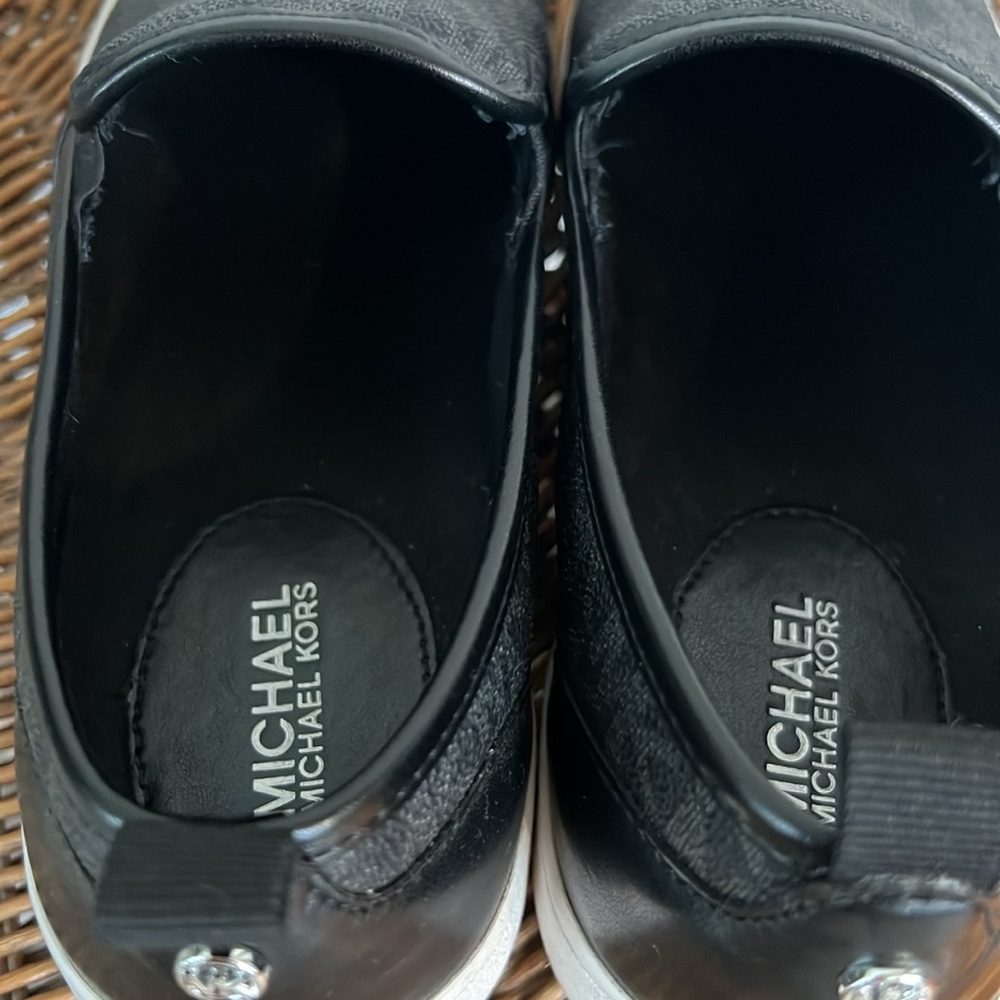 Michael Kors slip on logo sneakers - Picture 4 of 11